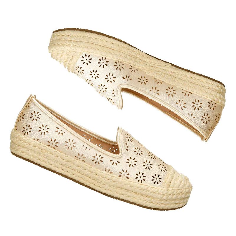 Baletas-Champaña-Bata-Comfit-Ellie-M-Mujer
