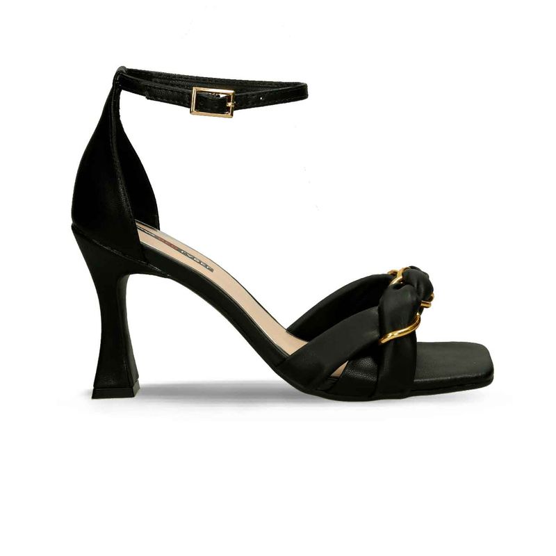 Sandalias-Negro-Bata-Red-Label-Gerar-Mujer